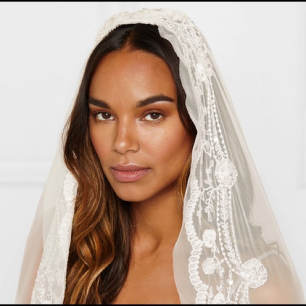 NWT Needle and Thread Marie Veil